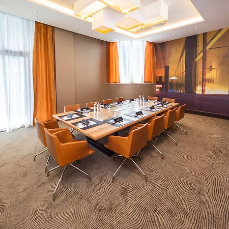 Отель Bilderberg Parkhotel